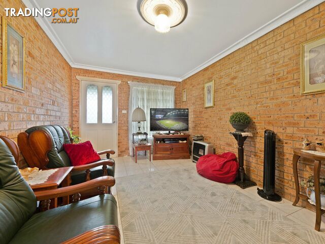 4/159 Weblands Street ABERGLASSLYN NSW 2320