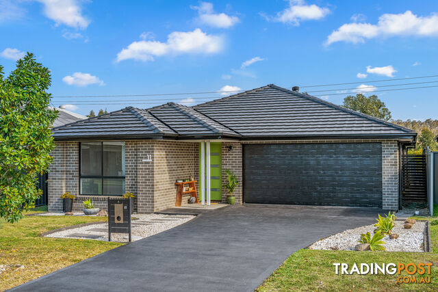 11 Conquest Close RUTHERFORD NSW 2320