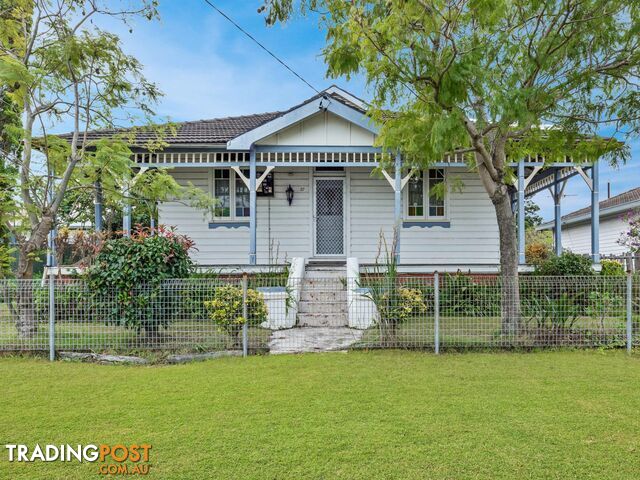 37 Gillies Street RUTHERFORD NSW 2320