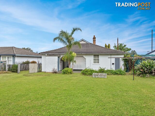 37 Gillies Street RUTHERFORD NSW 2320