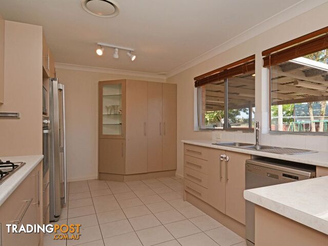 17 Bunbury Street THORNTON NSW 2322