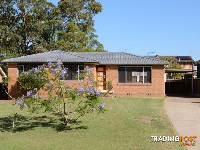 17 Bunbury Street THORNTON NSW 2322