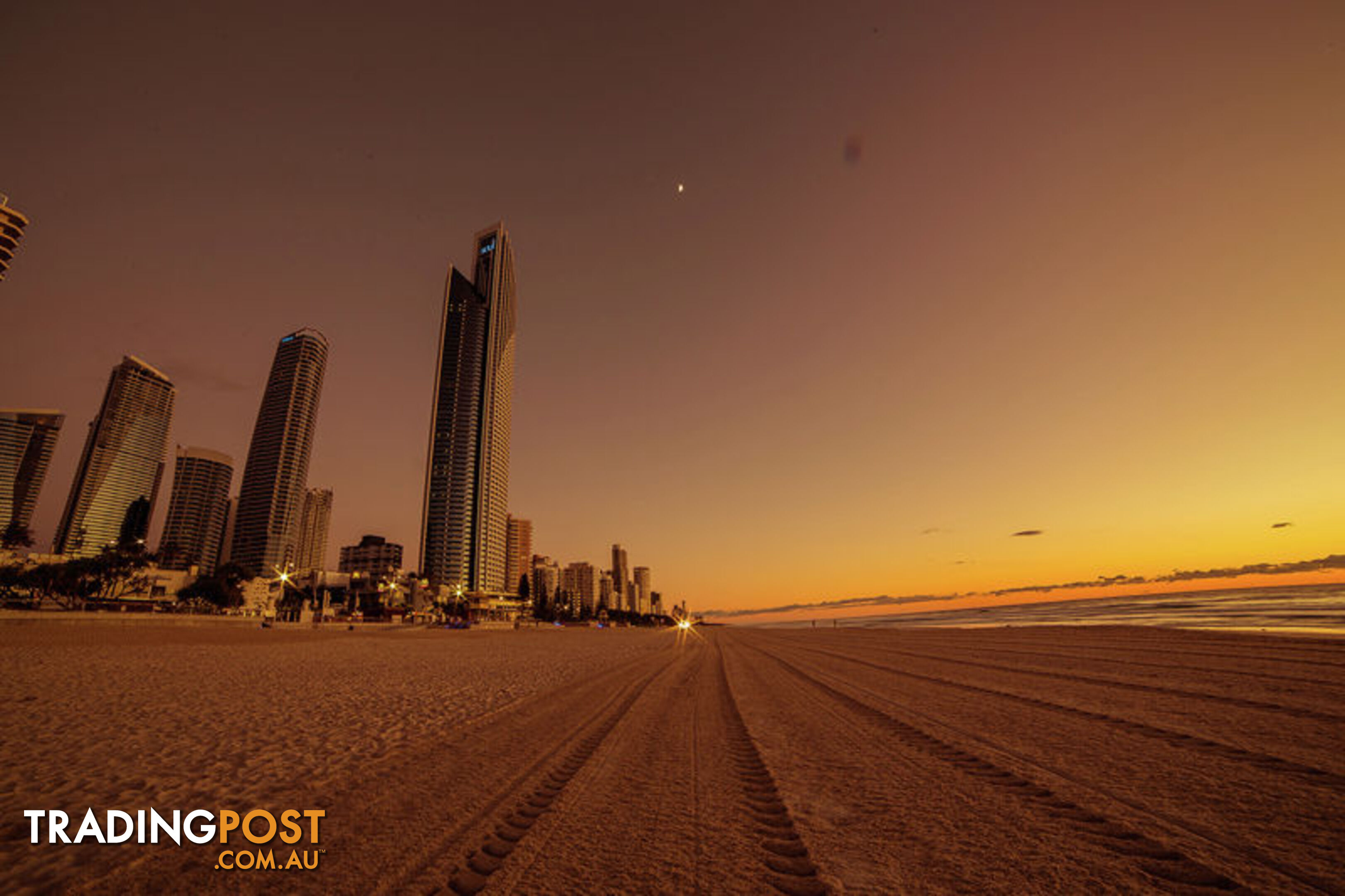 10 Albert Ave BROADBEACH QLD 4218