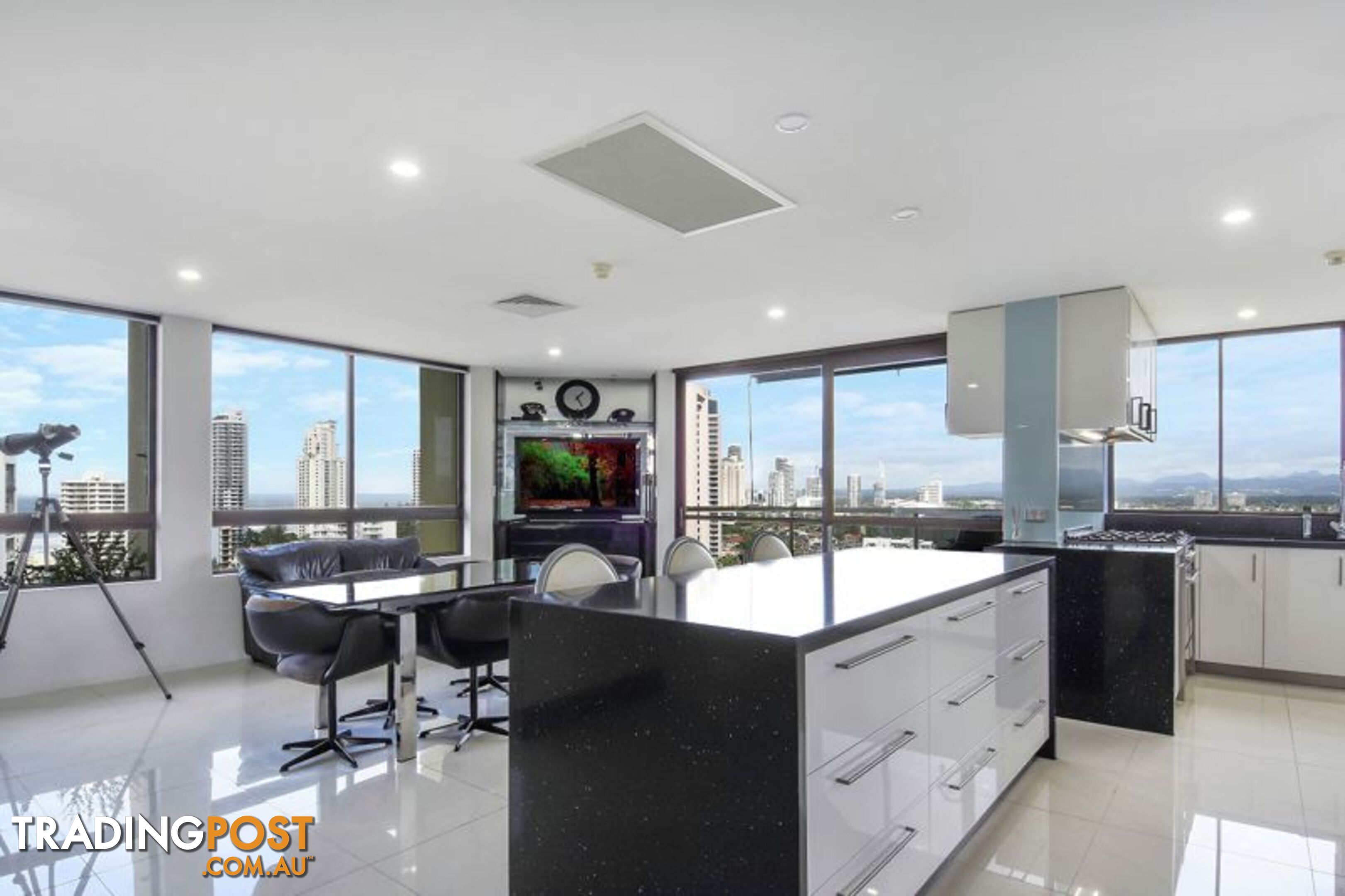 63/2890 Gold Coast Highway SURFERS PARADISE QLD 4217