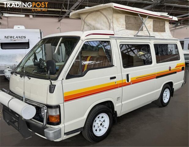 1983 TOYOTA HIACE