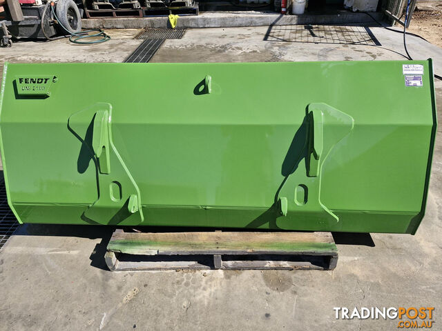 Fendt 2.1 Cargo Standard Bucket Bucket-GP Attachments - photo 4 of 12