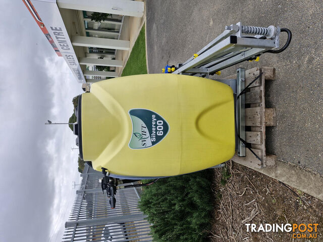 Swift Silvereye 600 Litre Boom Spray Sprayer - photo 4 of 8
