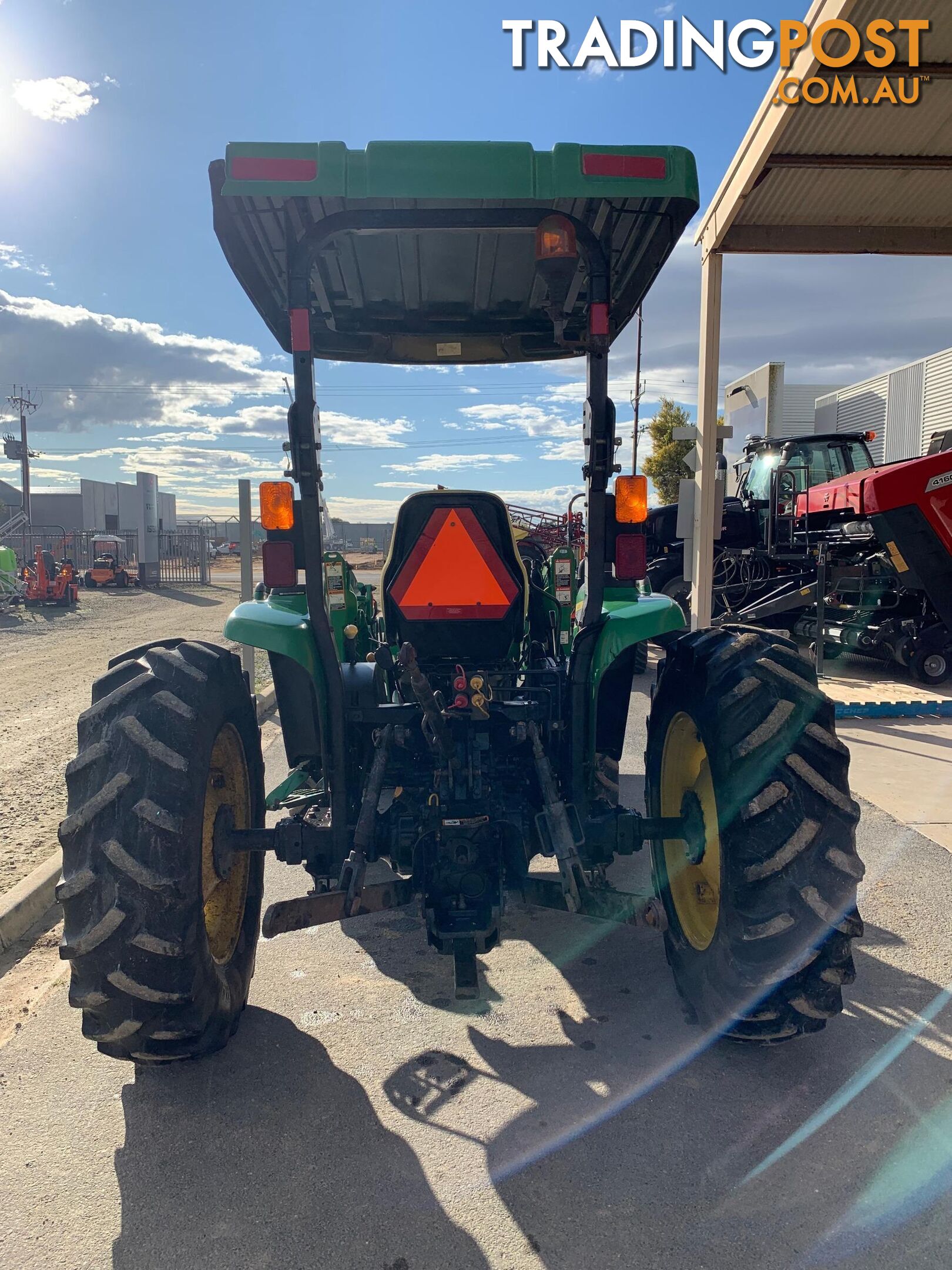 John Deere 4720 FWA/4WD Tractor