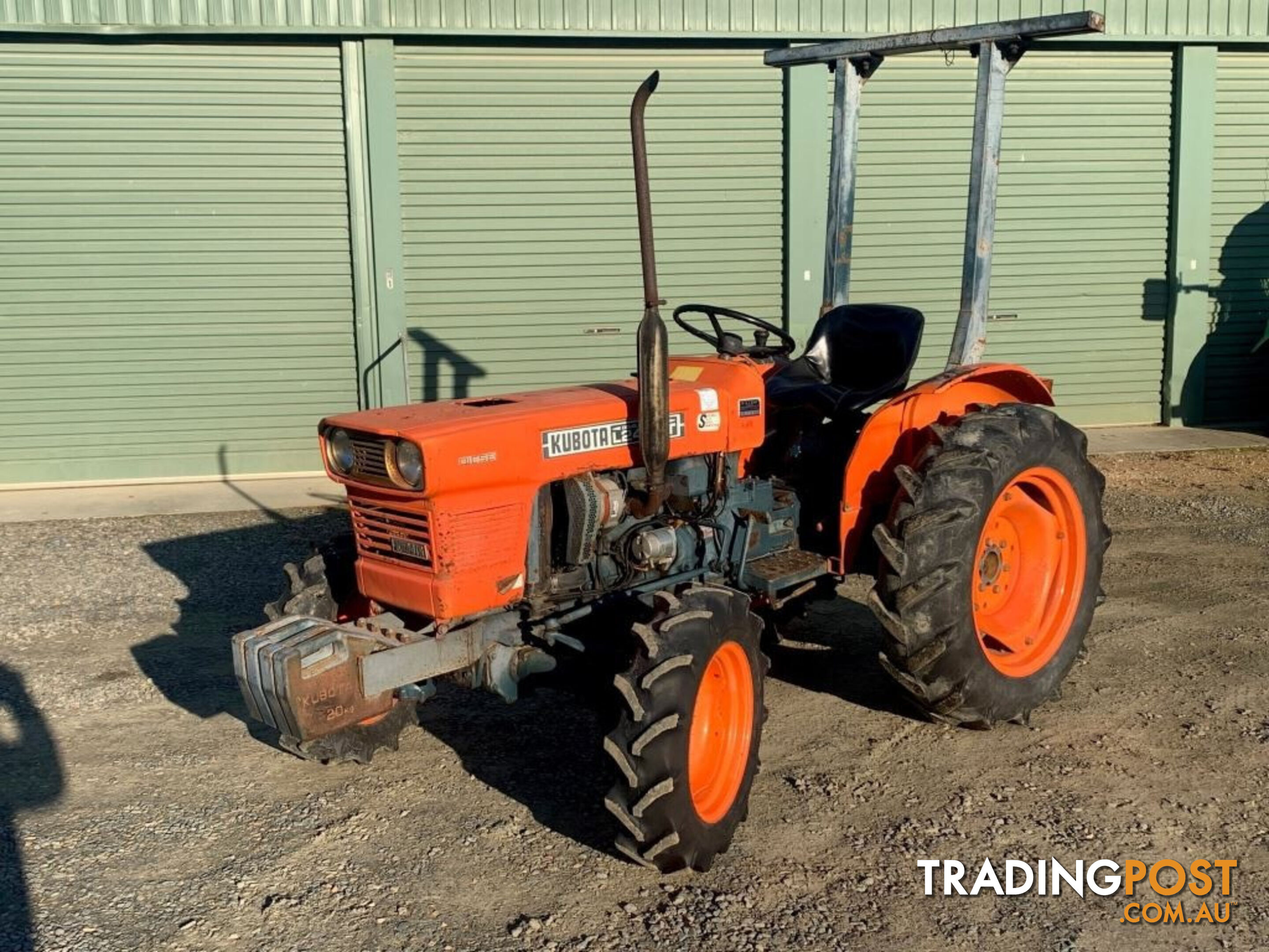 Kubota L245 FWA/4WD Tractor