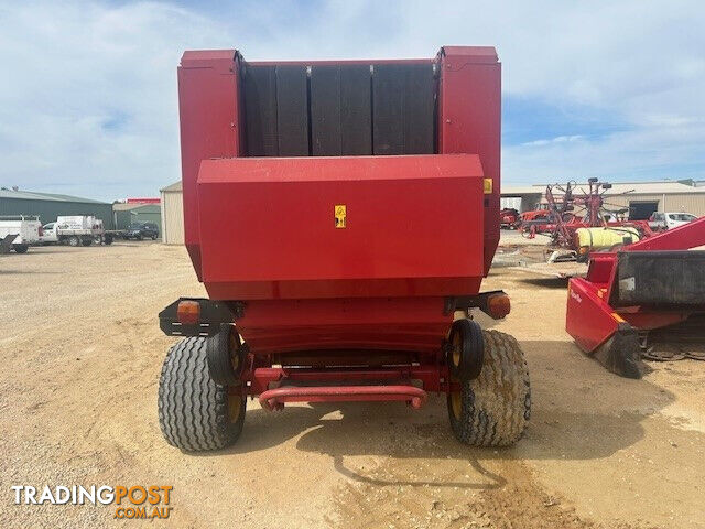 New Holland BR740 Round Baler Hay/Forage Equip