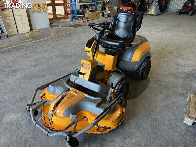 Stiga Park Pro 25 Front Deck Lawn Equipment