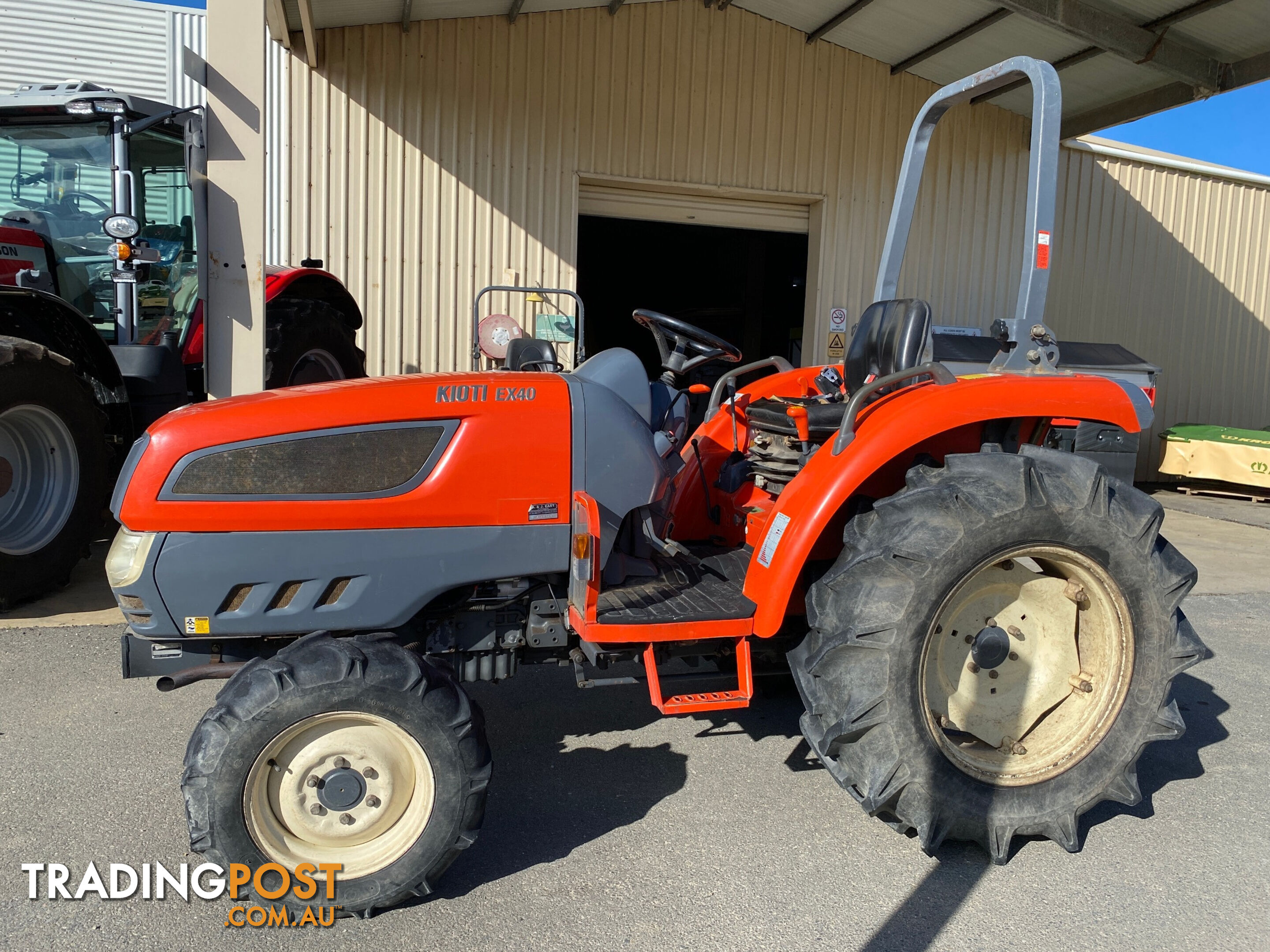 Kioti EX40 FWA/4WD Tractor