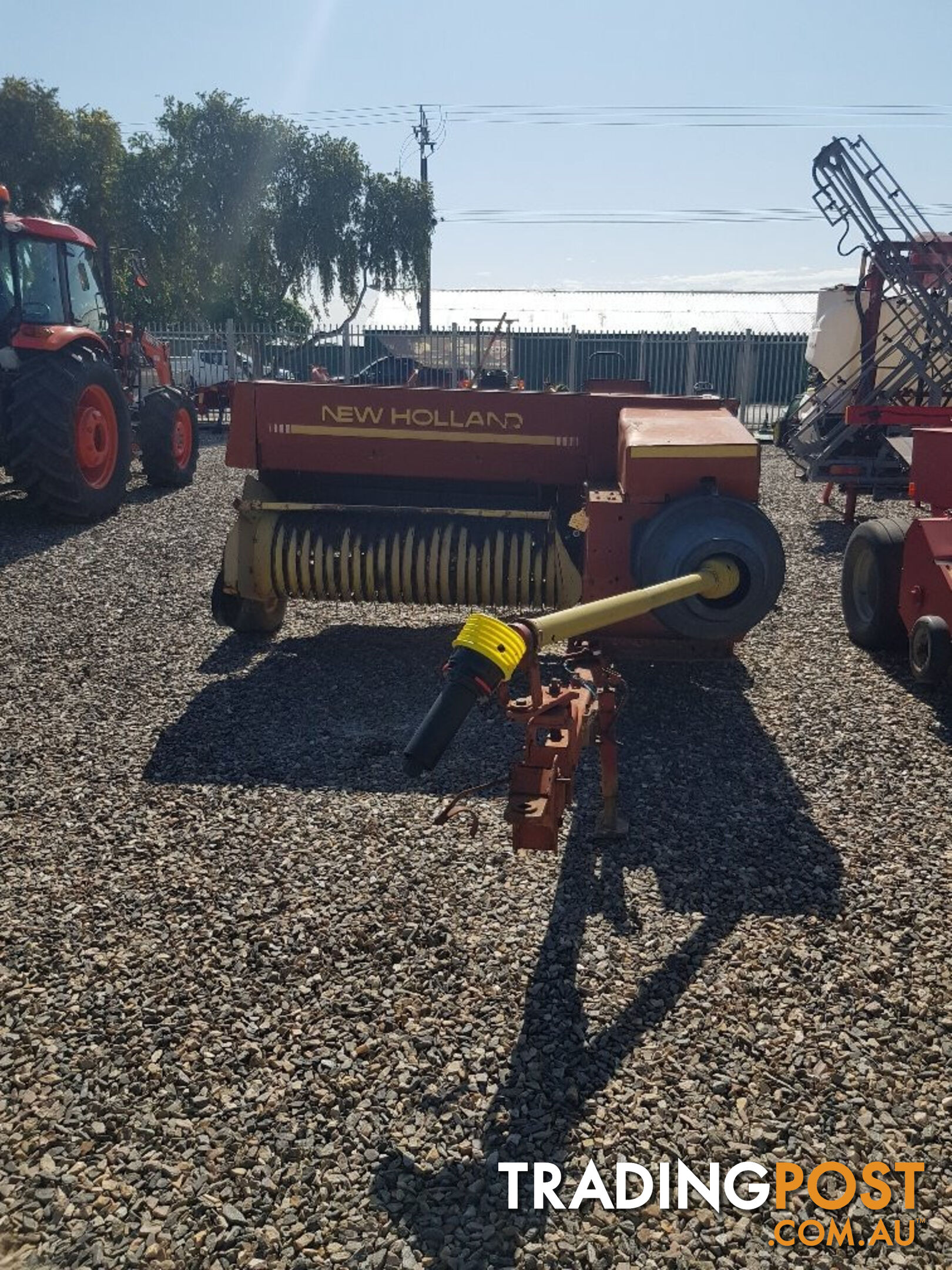 New Holland 417 Square Baler Hay/Forage Equip