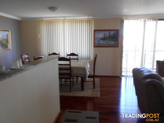 19/1-5 Bayview Avenue THE ENTRANCE NSW 2261 - photo 5 of 11
