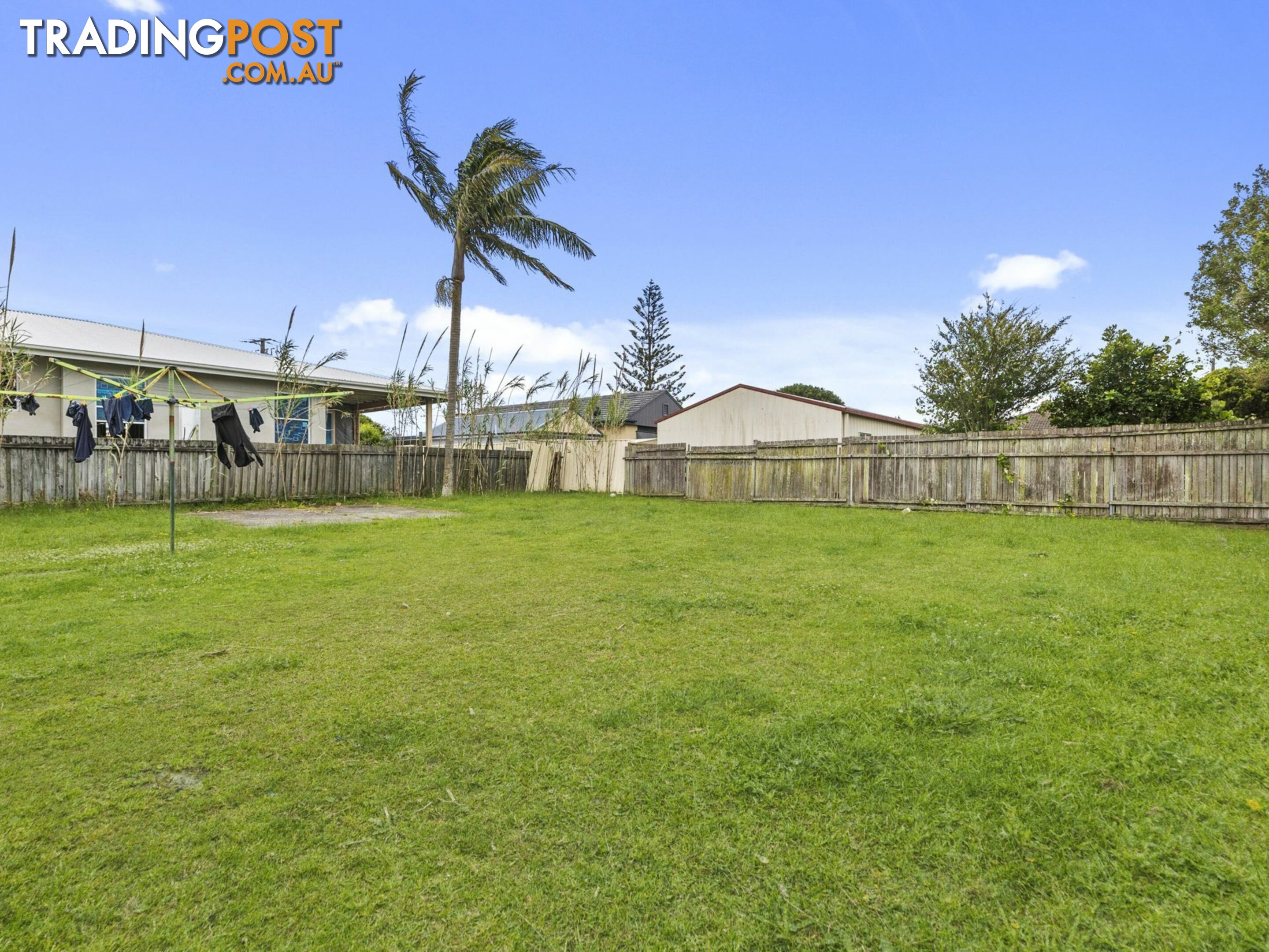 4 Yeddenba Avenue BLUE BAY NSW 2261