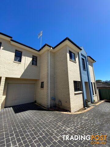 3/8 Armidale Street THE ENTRANCE NSW 2261