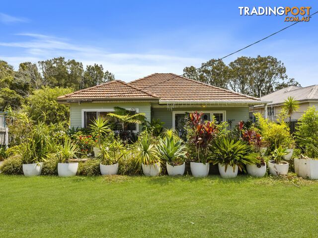 13 Mcgirr Avenue THE ENTRANCE NSW 2261 - photo 2 of 17
