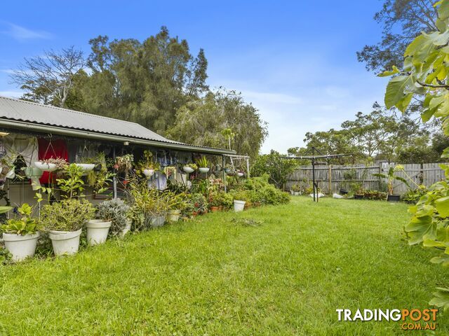 13 Mcgirr Avenue THE ENTRANCE NSW 2261 - photo 3 of 17