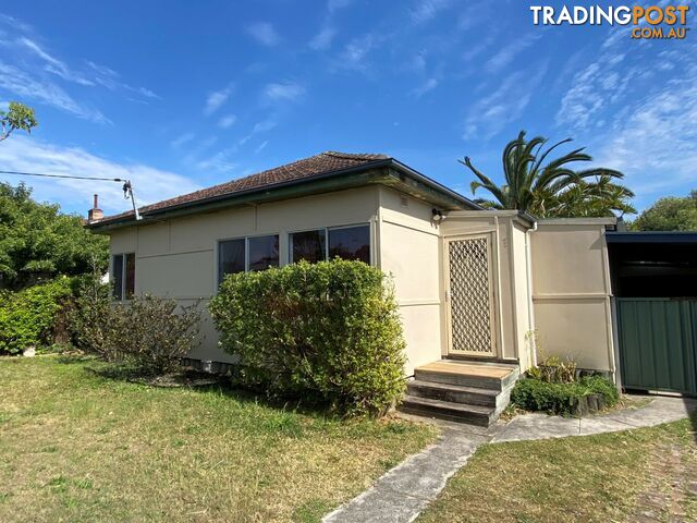 1 Fraser Road LONG JETTY NSW 2261