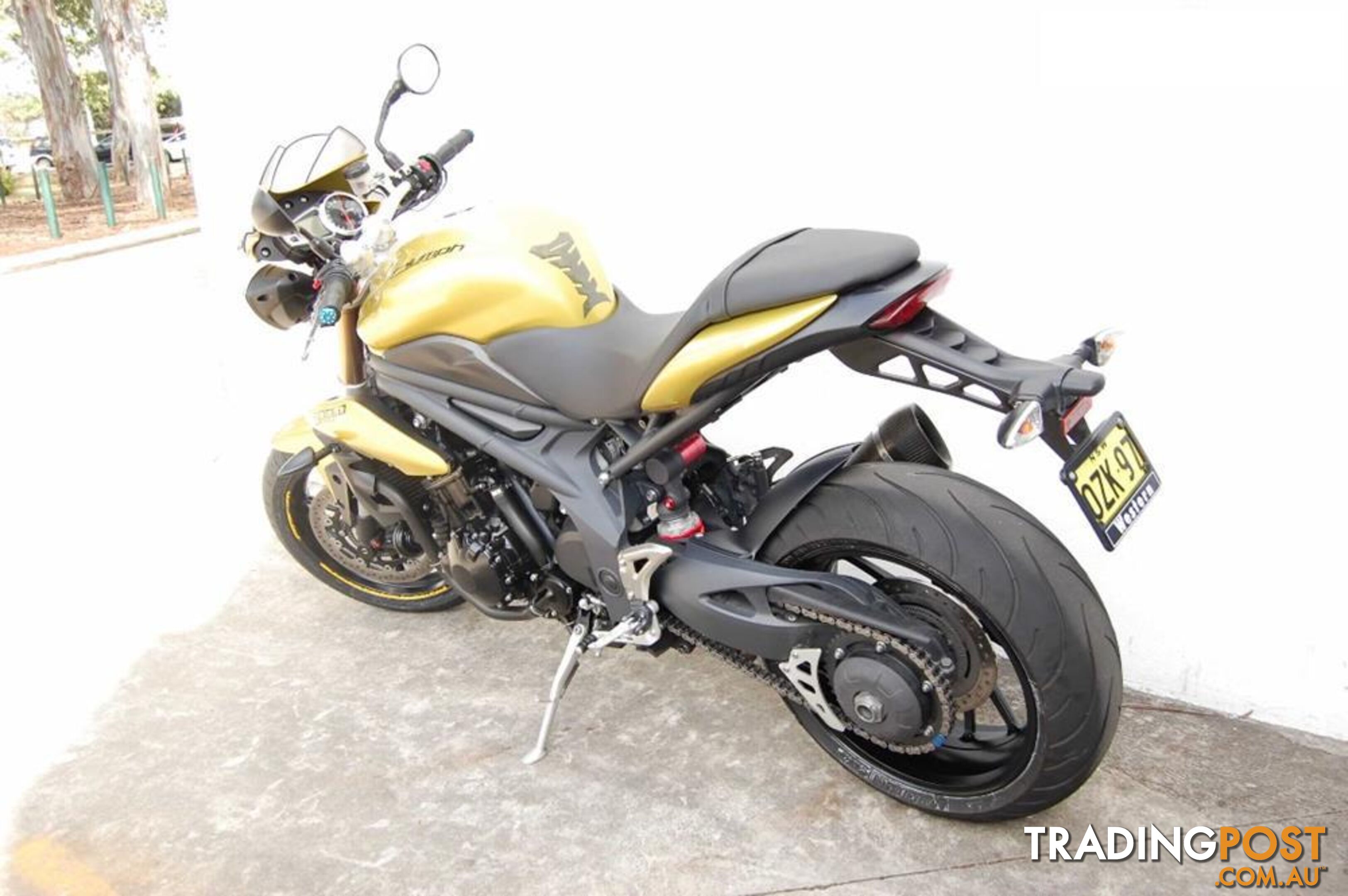 2012 TRIUMPH SPEED TRIPLE 1050CC MY11 SPORTS