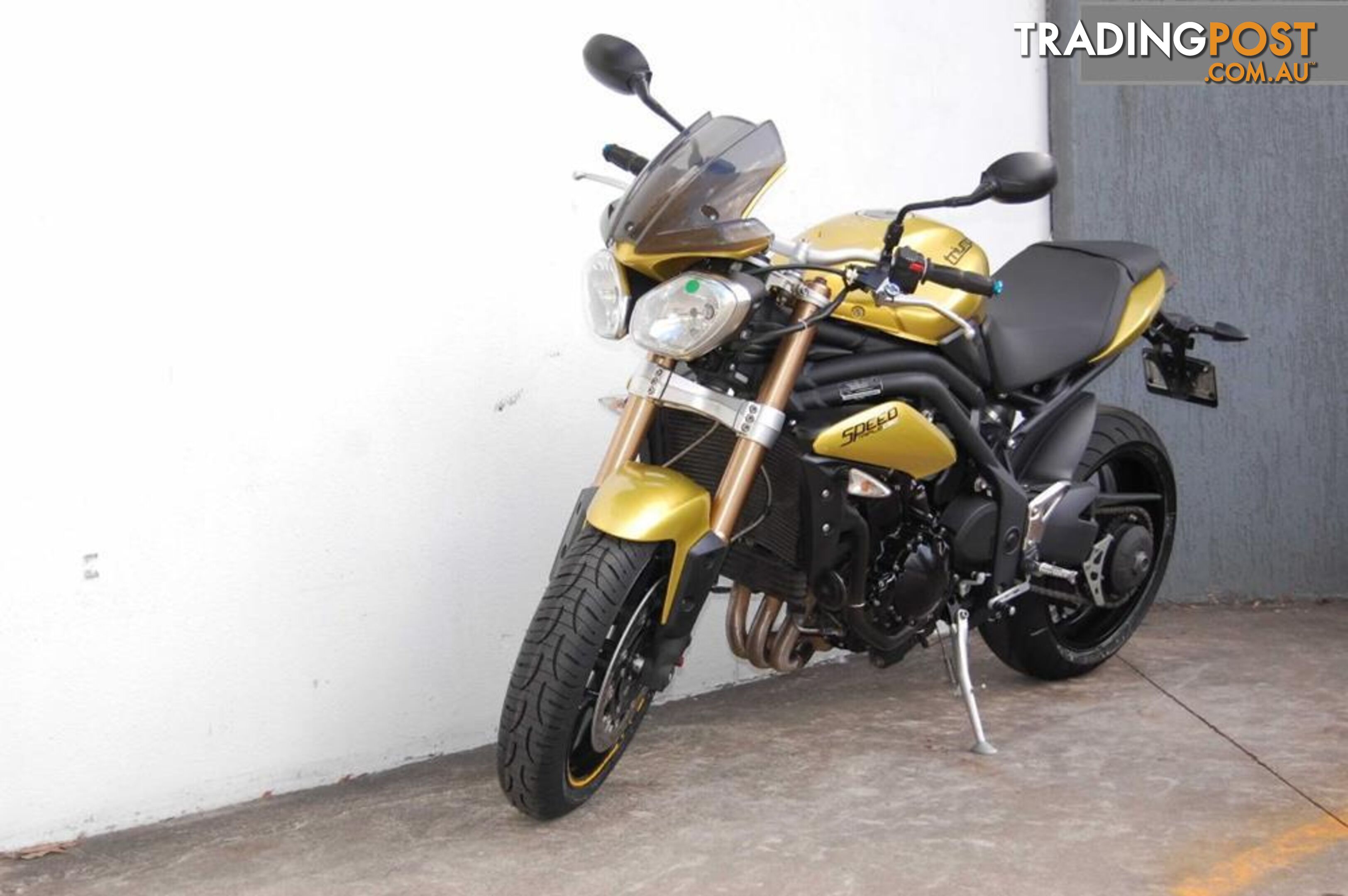 2012 TRIUMPH SPEED TRIPLE 1050CC MY11 SPORTS