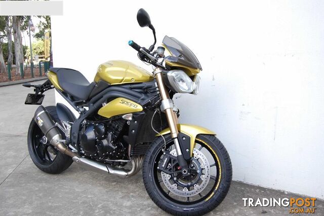 2012 TRIUMPH SPEED TRIPLE 1050CC MY11 SPORTS