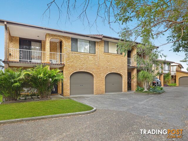 2/22 The Avenue CORRIMAL NSW 2518