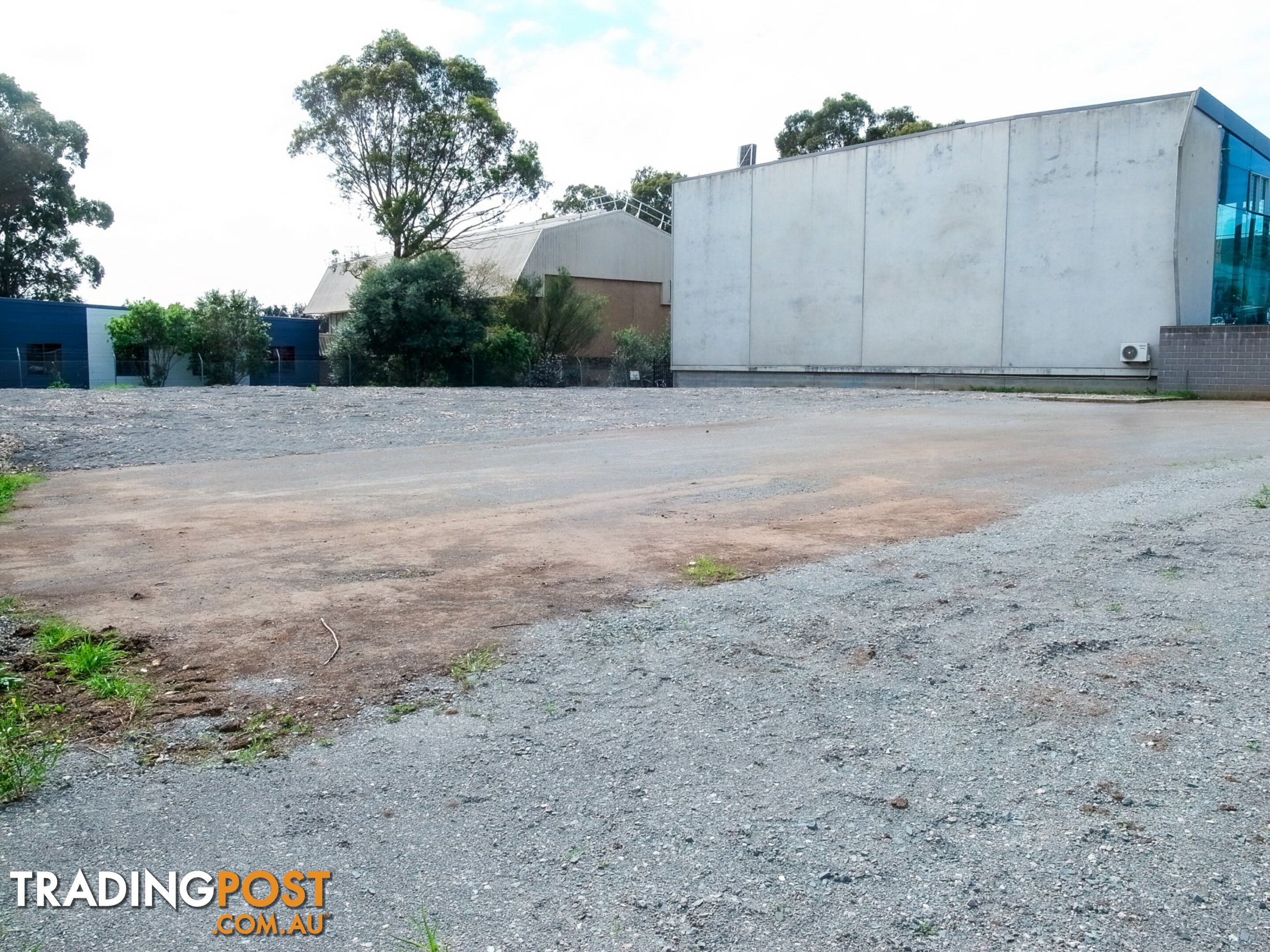 18 Industrial Road UNANDERRA NSW 2526