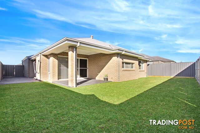 9 Omaroo Place HORSLEY NSW 2530