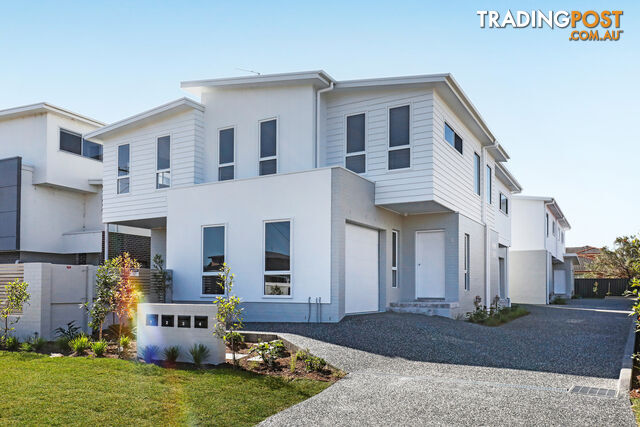 1/2 Addison Avenue LAKE ILLAWARRA NSW 2528