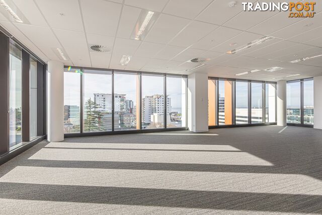 101 Crown Street WOLLONGONG NSW 2500 - photo 4 of 12