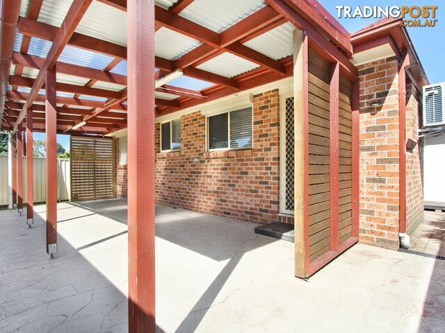 2/2 Julianne Street DAPTO NSW 2530