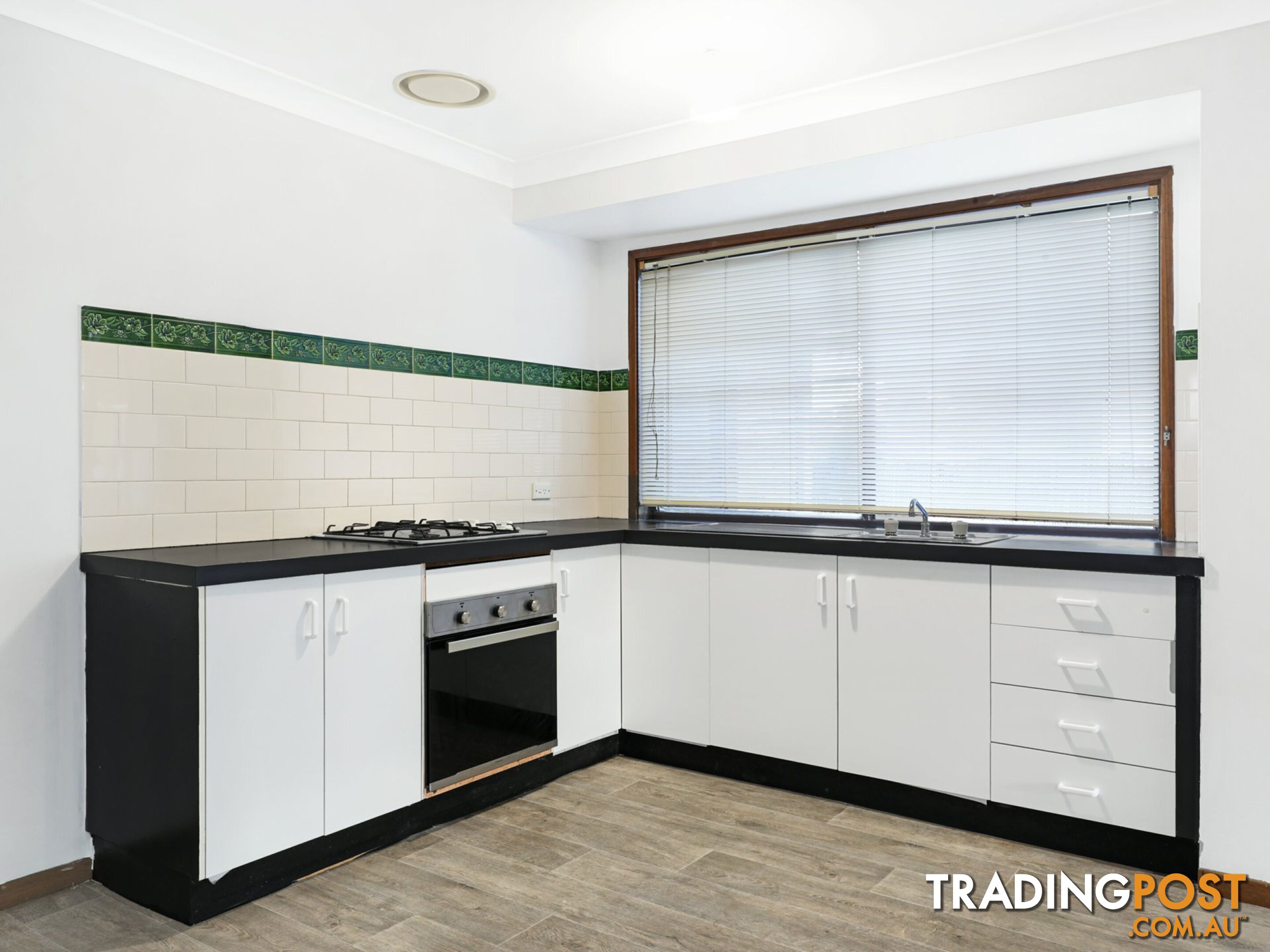 22 Grasmere Street MOUNT SAINT THOMAS NSW 2500