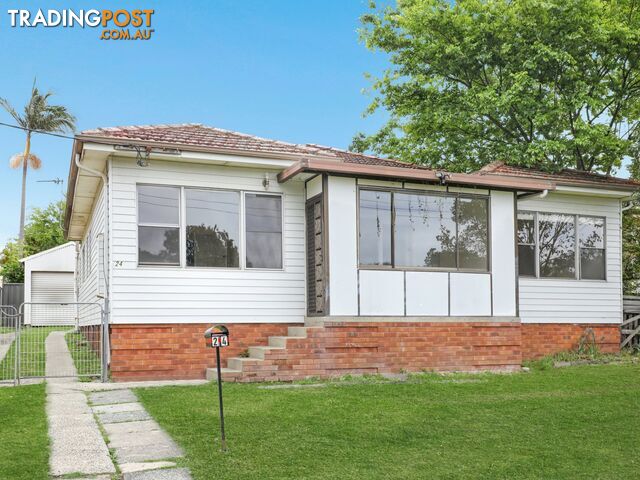 24 Eastern Street GWYNNEVILLE NSW 2500