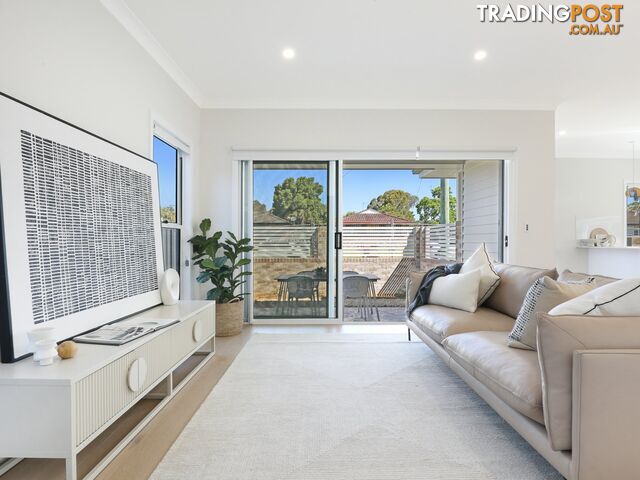 10 Miller Street OAK FLATS NSW 2529 - photo 5 of 18