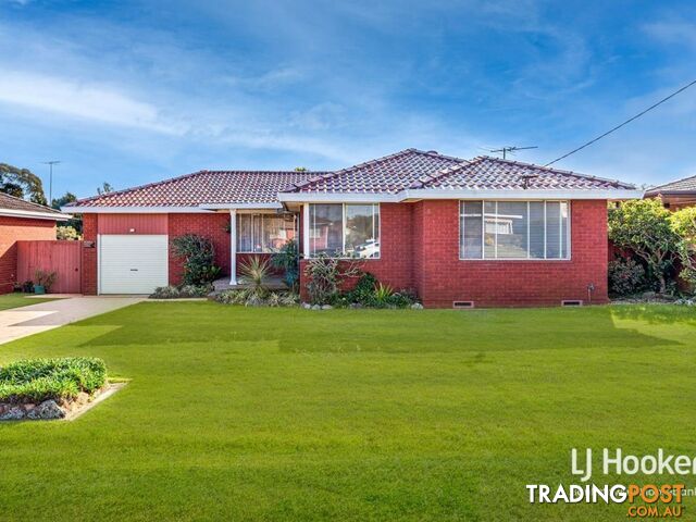 23 Renton Ave MOOREBANK NSW 2170