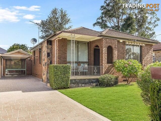 11 Iluka Street REVESBY NSW 2212