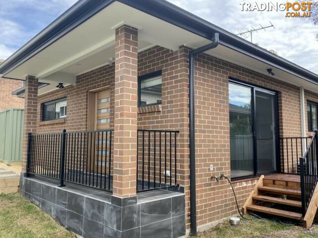 87a Sandra Street WOODPARK NSW 2164