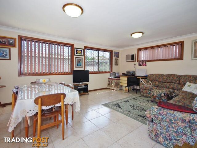 59 Jacaranda Drive GEORGES HALL NSW 2198