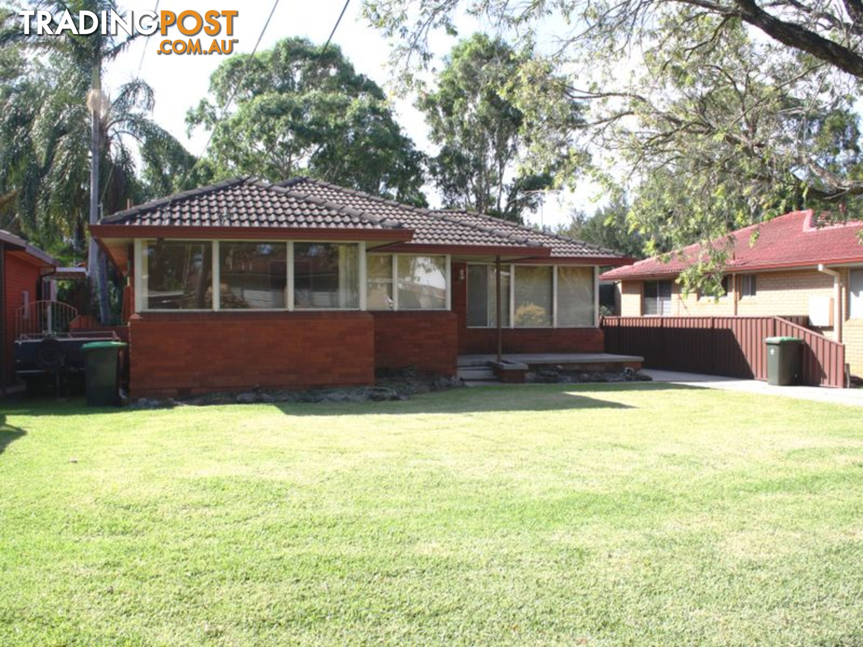 4 Lentara Court GEORGES HALL NSW 2198