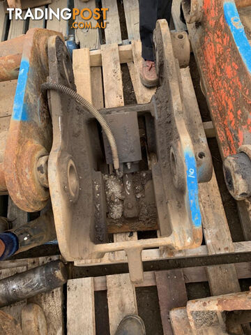 Trenching bucket for 4-6 tonne excavator - photo 3 of 3