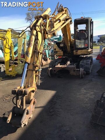 Komatsu PC75UU-2 excavator - photo 5 of 20