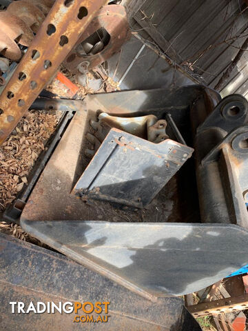 New Mud bucket for 6-8 tonne excavator - photo 2 of 4