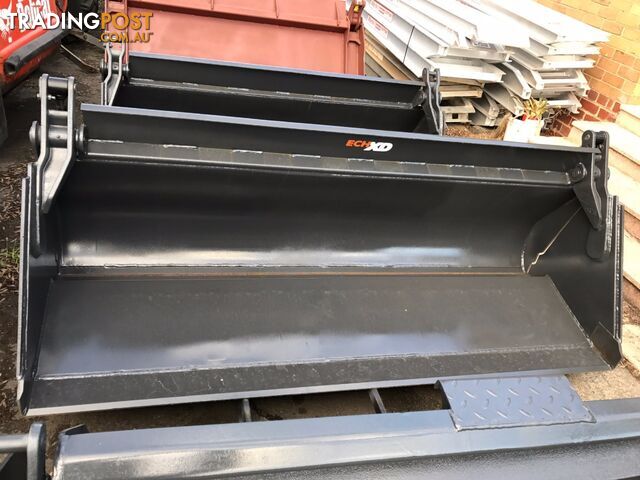 Unused ECH B84-XD 4 in 1 bucket - photo 3 of 5