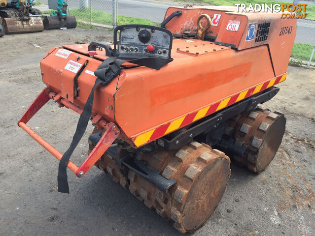 Dynapac LP8500 sheepfoot trenching roller - photo 2 of 16