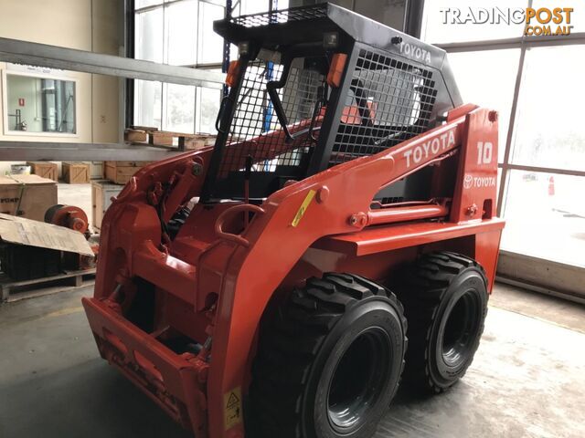Toyota 3-SDK10 Skid Steer Loader - photo 4 of 16