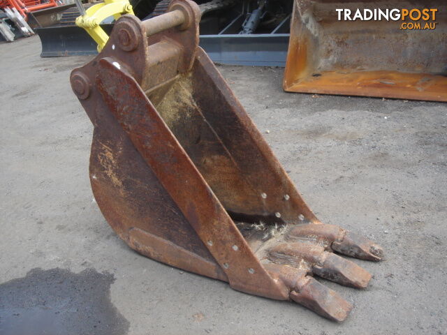 Trenching bucket for 10-15 tonne excavator - photo 2 of 3