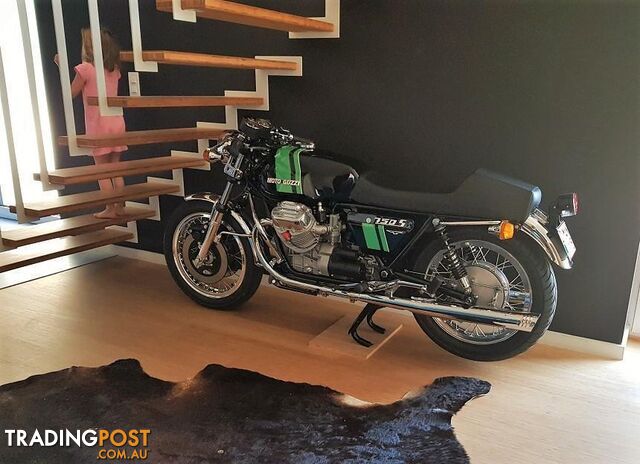 1974 Motot Guzzi V7 Sport S - photo 2 of 2