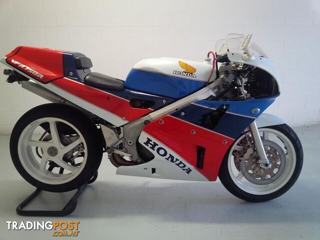 1989 Honda VFR750R-RC30