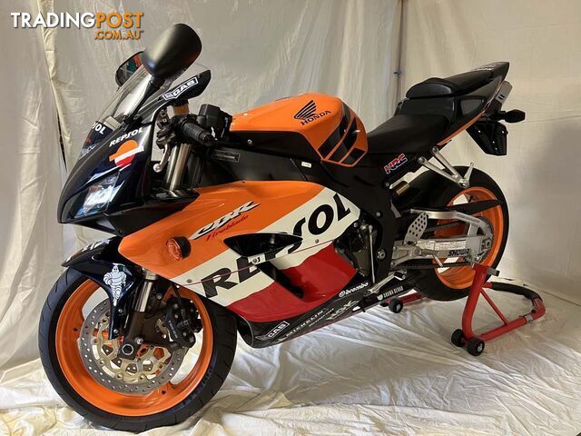 2004 CBR1000RR Repsol